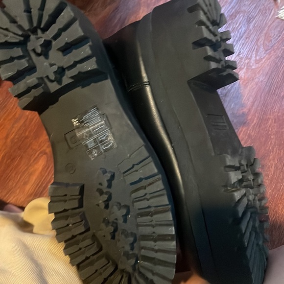 HM above ankle boots - Picture 4 of 4